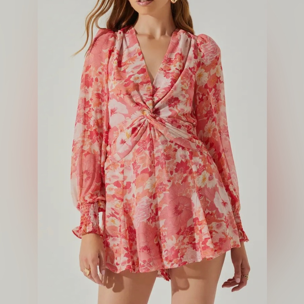 ASTR Floral Romper